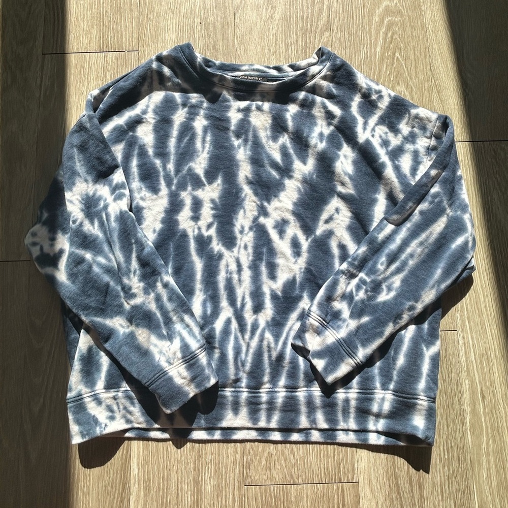 Banana Republic Men's Navy Tie-Dye Crewneck Sweater
